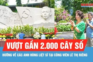 Những tấm lòng hướng về các anh hùng liệt sĩ tại Công viên Lê Thị Riêng