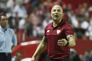  Sampaoli sẽ khép lại cuộc phiêu lưu với Sevilla trước Osasuna.