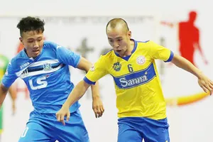 Sanna Khánh Hòa (phải) sẽ đại diện Việt Nam tham dự giải futsal các CLB Đông Nam Á 2017.