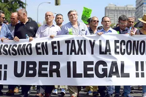 Một cuộc biểu tình phản đối taxi Uber tại châu Âu