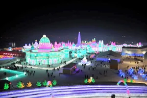 Lễ hội băng đăng lớn nhất thế giới