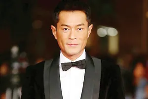 Cổ Thiên Lạc thay Tăng Chí Vỹ  làm trùm showbiz Hồng Công