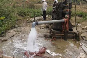 Kiến nghị hạn chế cấp phép khai thác nước dưới đất