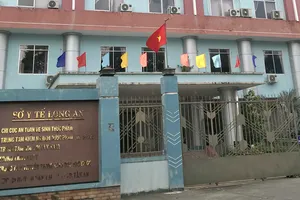 Tòa nhà 4 căn của Sở Y tế Long An       Ảnh: ĐĂNG NGUYÊN