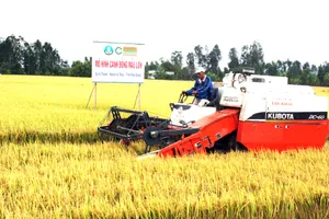 Đẩy mạnh cơ giới hóa nông nghiệp là khâu then chốt  trong thời kỳ công nghiệp 4.0