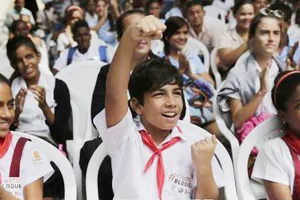 Học sinh tại một trường phổ thông ở thủ đô La Habana. Ảnh: TTXVN