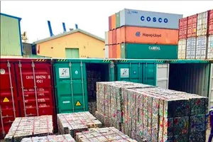 Mạnh tay như… nước láng giềng