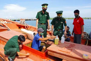 Bắt giữ hơn 150.000 lít dầu không rõ nguồn gốc