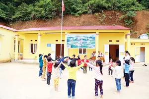 Tập đoàn Xây dựng Hòa Bình tài trợ xây điểm Trường Cốc Diển tại Bắc Kạn