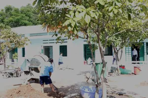 Cơ sở xã hội Nhị Xuân cải tạo, sửa sang phòng ốc để có thêm chỗ  tiếp nhận người nghiện không nơi cư trú ổn định  từ các quận huyện chuyển tới