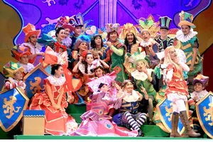 Ngõ hẹp của diễn viên trẻ