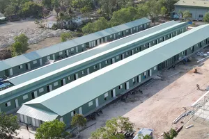 Bên trong những bệnh viện dã chiến