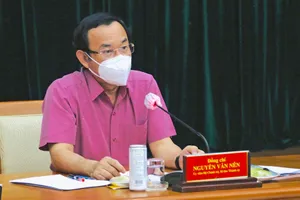 Bí thư Thành ủy TPHCM  Nguyễn Văn Nên  phát biểu kết luận hội nghị
