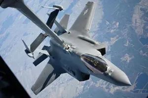 Tổng thống V.Zelensky tiếp tục thúc giục NATO thiết lập vùng cấm bay