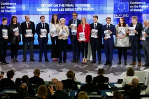 Lãnh đạo EU, EP và đại diện người dân EU trong phiên bế mạc hội nghị
