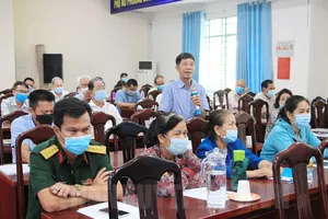 Cử tri đề nghị có đường dây nóng tiếp nhận phản ánh về tham nhũng