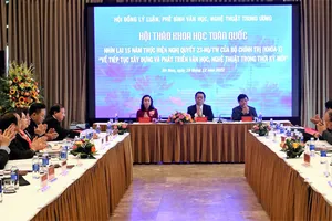 Quang cảnh hội thảo về tiếp tục xây dựng và phát triển văn học nghệ thuật trong thời kỳ mới