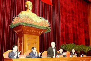 Tổng Bí thư Nguyễn Phú Trọng, Thủ tướng Phạm Minh Chính, Chủ tịch Quốc hội Vương Đình Huệ, Thường trực Ban Bí thư Võ Văn Thưởng và Quyền Chủ tịch nước Võ Thị Ánh Xuân chủ trì hội nghị gặp mặt. Ảnh: TTXVN