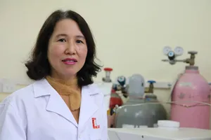 “Sống như những đóa hoa”