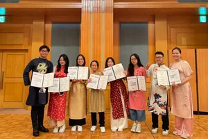 8 học sinh Việt Nam tham dự chương trình Nhà lãnh đạo trẻ châu Á năm 2023