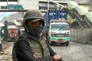 Pakistan chặn kịp thời vụ đánh bom đoàn xe chở người nước ngoài