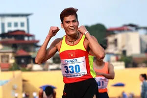 Quách Công Lịch có chiếc HCV quốc tế đầu tiên trong năm. Tác giả: NGỌC HẢI