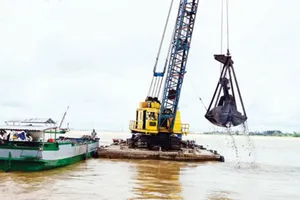 Móc ruột những dòng sông (bài 1): Vắt kiệt tài nguyên cát