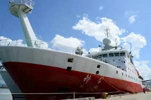 Tàu tuần dương Kexue. Ảnh: Xinhua