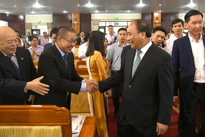 Thủ tướng tham dự hội nghị xúc tiến đầu tư tại Hậu Giang. Ảnh: VGP