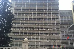 Bệnh viện Chợ Rẫy là một trong những trung tâm y tế chuyên sâu trên địa bàn TPHCM