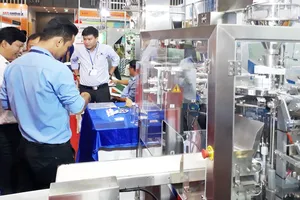 Các doanh nghiệp  tiếp cận máy móc  hiện đại