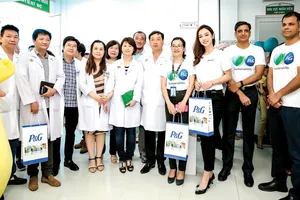 Pampers Việt Nam mang niềm vui đến cho trẻ em nhân Ngày Quốc tế Thiếu nhi