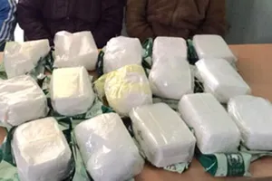 Sơn La: Bắt đối tượng vận chuyển 10 bánh heroin