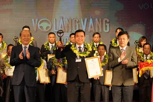 43 tài xế và 20 doanh nghiệp nhận giải thưởng Vô lăng vàng