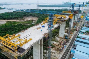 Sau khi hoàn thành, cao tốc Bến Lức - Long Thành - Dầu Giây sẽ kết nối  tuyến phía Đông của ĐBSCL với TPHCM. Ảnh: HÀM LUÔNG