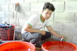 Người dân Làng Chài hiện vẫn phải sử dụng nước ngầm