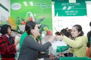 Chuỗi cửa hàng thực phẩm Co.op Food luôn thu hút sự quan tâm mua sắm  của người tiêu dùng TPHCM