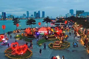 Đà Nẵng tìm giải pháp phát triển du lịch bền vững