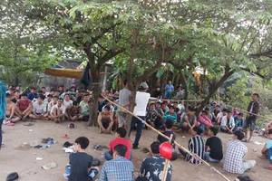 Dẹp bỏ “còn mùng là còn tết”