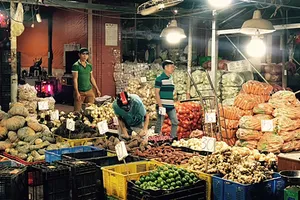 Đa dạng các loại rau củ quả về chợ đầu mối Hóc Môn,  cung ứng nhu cầu sau tết của người tiêu dùng TPHCM