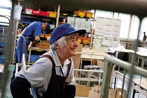 Tạo điều kiện làm việc cho người cao tuổi