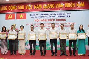Ngành cấp nước TPHCM tuyên dương 138 điển hình học tập Bác