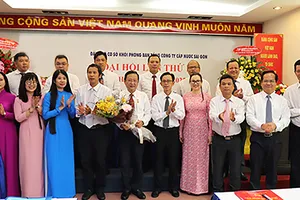 Ban chấp hành Đảng bộ cơ sở Khối phòng ban nhiệm kỳ 2020-2025 ra mắt đại hội