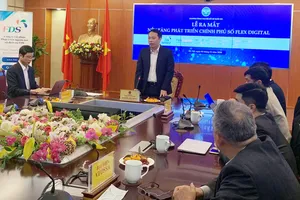 Thứ trưởng Bộ TT&TT Nguyễn Huy Dũng phát biểu tại Lễ ra mắt nền tảng phát triển chính phủ số Flex Digital. Ảnh: VGP