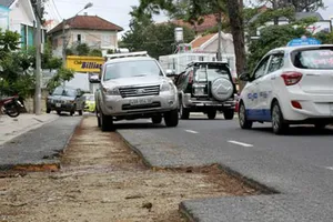 Phải quản lý chặt việc đào đường