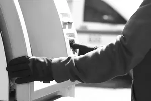 Mỹ: Số vụ trộm tiền từ máy ATM tăng cao