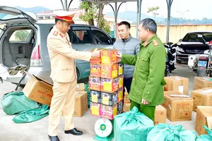 Công an Yên Bái và Cục CSGT (Bộ Công an) phối hợp  bắt vụ vận chuyển 529kg pháo nổ