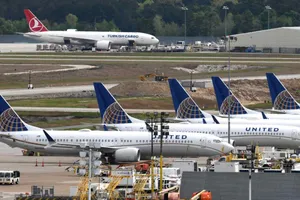 Hãng United Airlines tăng cường các chuyến bay mùa đông