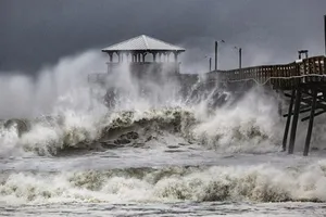 Bão lũ tấn công Bắc Mỹ 