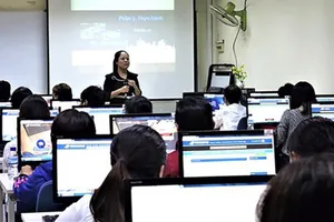 Đề xuất kéo dài thời gian làm việc với giảng viên đủ tuổi nghỉ hưu